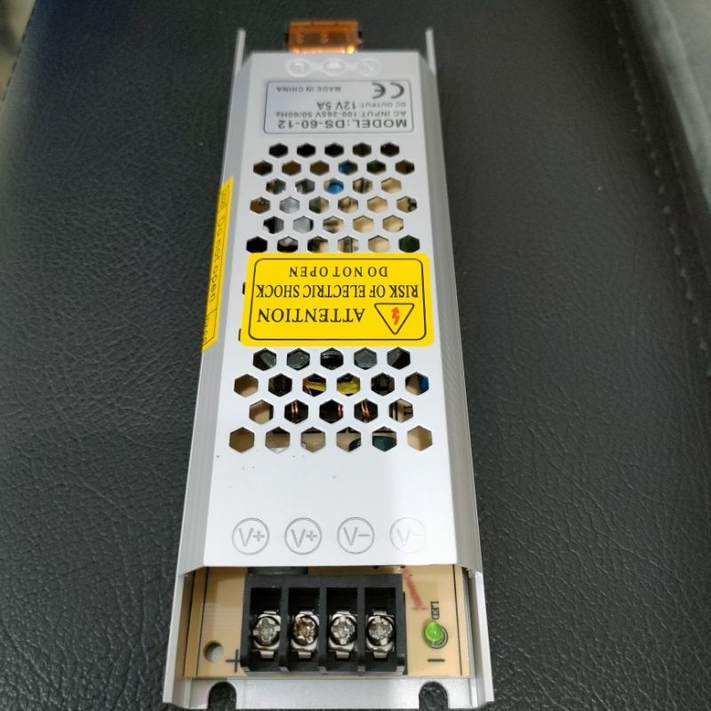 Power Supply slim 5A / 60W DC 12V.