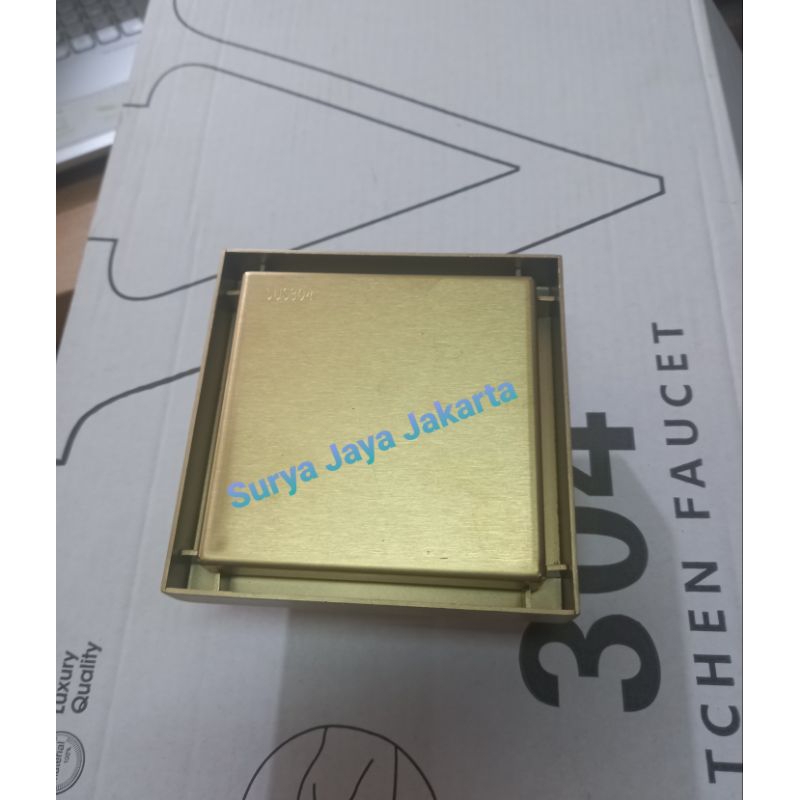 Smart floor drain gold / Saringan kamar mandi gold / Floor drain keramik gold