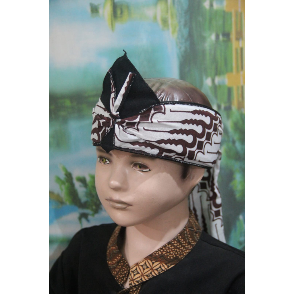 iket kepala sunda jawa blangkon tradisional anak anak batik USIA 1-10 TAHUN atas bolong (PUTIH)