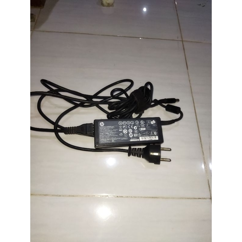 adoptor ac dc adapter cas charger ori original bawaan laptop notebook hp PPP012B-S