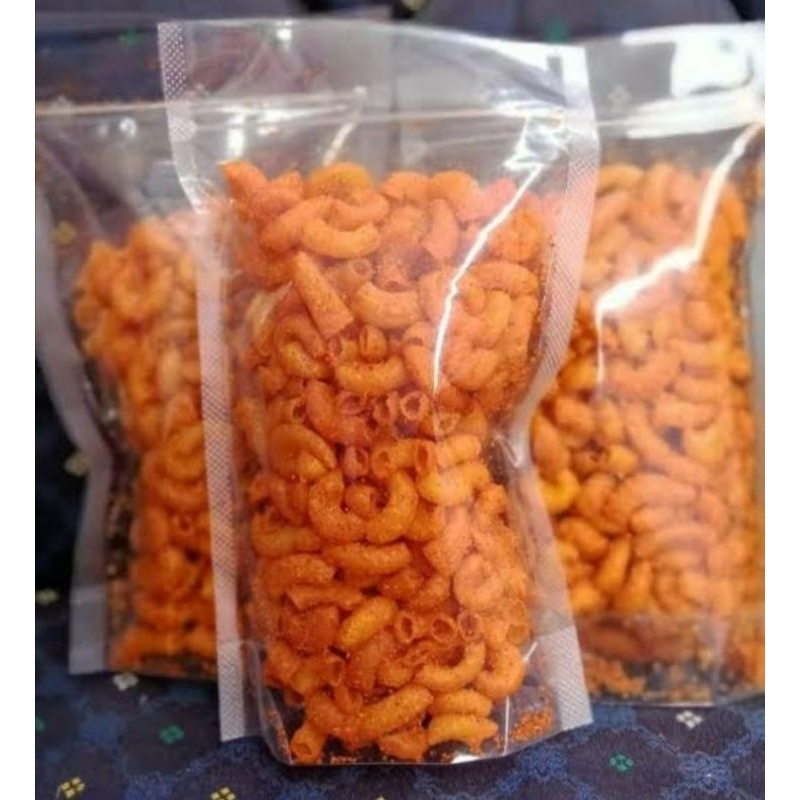 

MAKARONI BANTET DAUN JERUK 100GRAM BUMBU MELIMPAH!!!_NGEUNAH SNACK