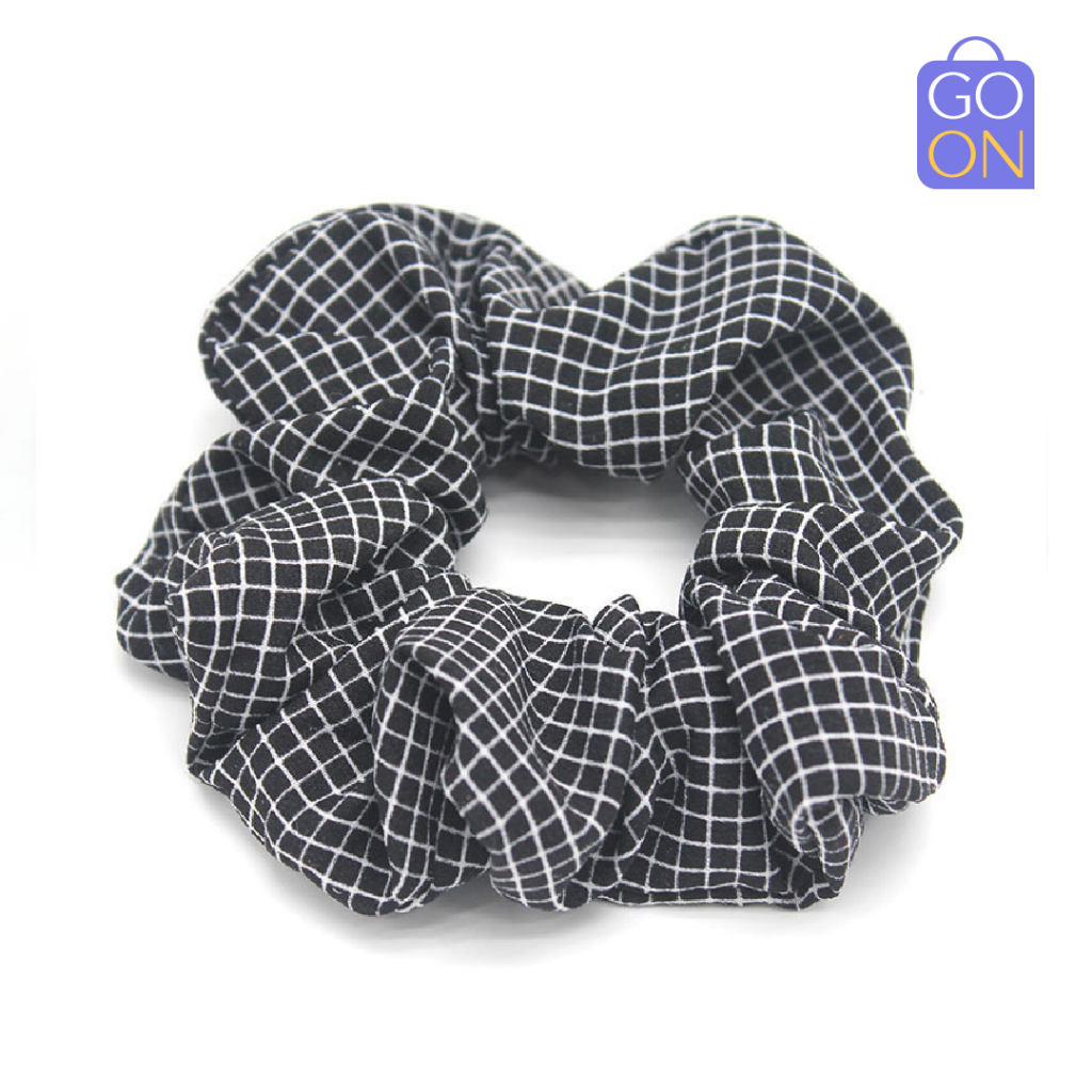 GO ONLINE Scrunchie Pola Kotak - Kunciran Ikat Rambut Korea Cepol Hijab / Jilbab [ Gratis Ongkir / Cod ]