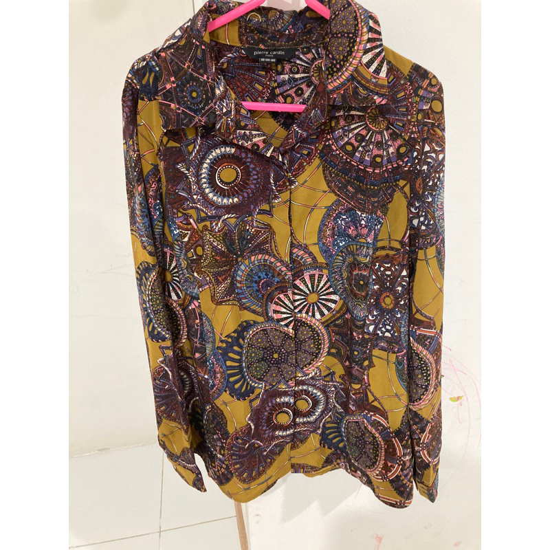kemeja branded versace