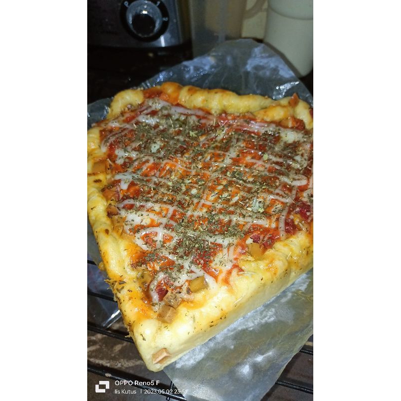 

PIZZA DEWASA BY FLUFFYCAKE