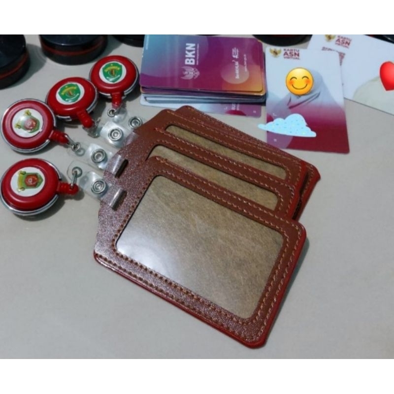 

Holder ID Card + Tali Yoyo Logo Pemkot Samarinda / Pemprov Kalimantan Timur (Kaltim) / Kutai Kartanegara (Kukar)