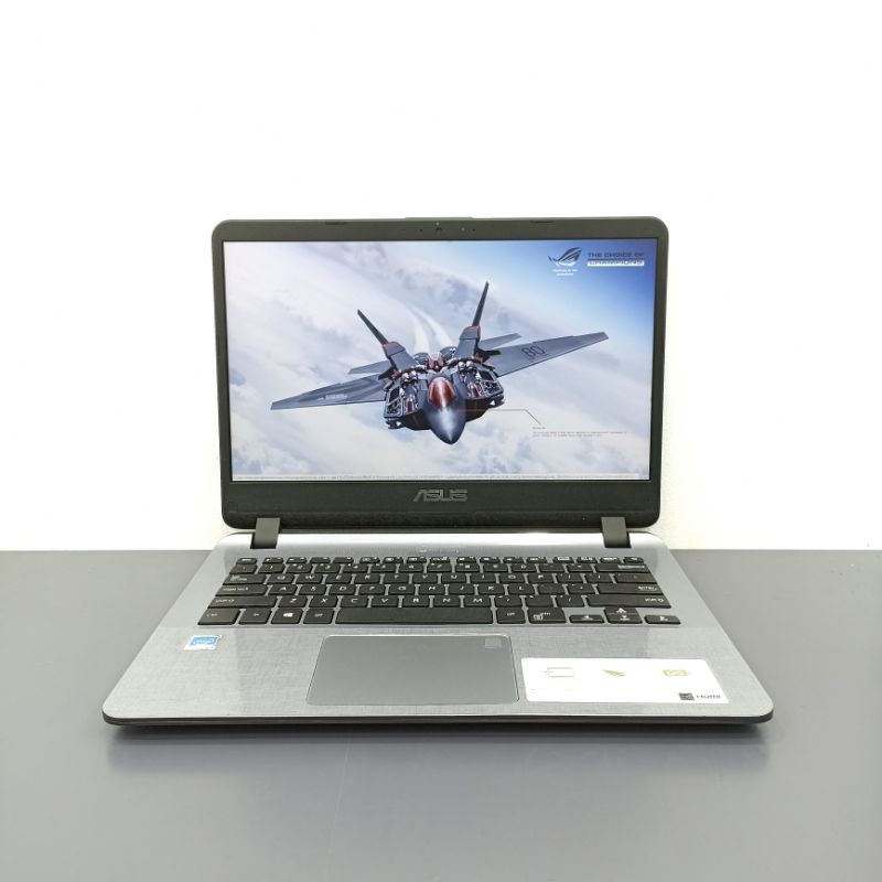 LAPTOP ASUS VIVOBOOK A407MA INTEL CELERON N4000 4GB HDD 1000GB LIKENEW