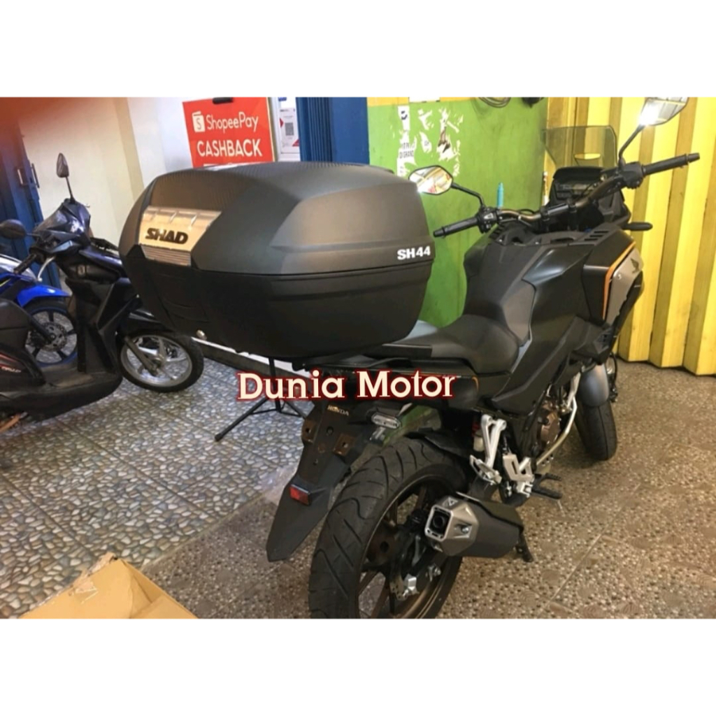 TERMURAH BOX MOTOR SHAD SH 44 SH44 COVER CARBON 44 LITER COCOK UNTUK NMAX PCX ADV LEXI VIXION CB150 