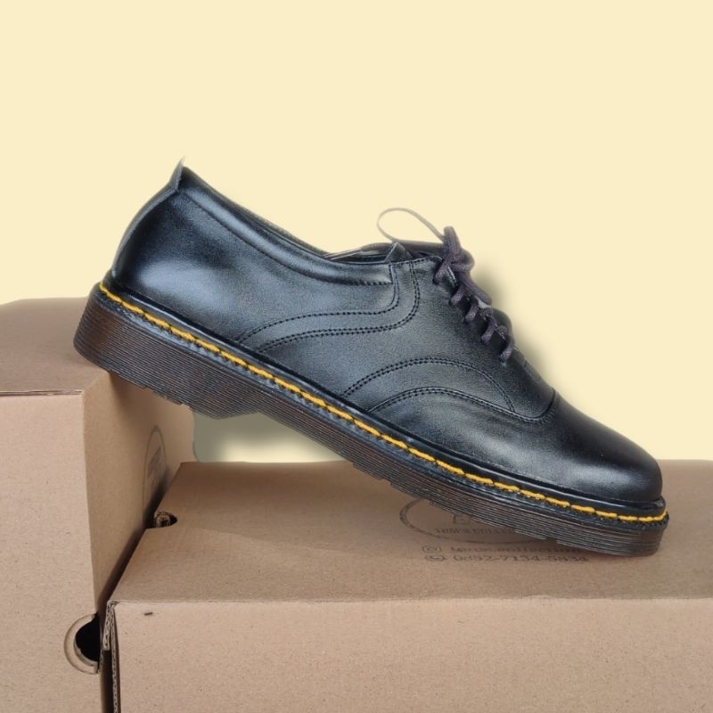 Sepatu Pria Low Bots Kulit Asli Original