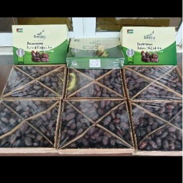 

Kurma Medjool Syam Jumbo 5kg-Kurma Palestina-Kurma Jumbo Syam