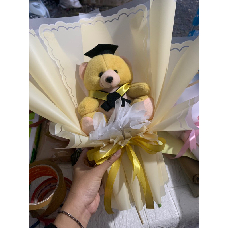 Buket Boneka Wisuda Size S by Handbuket_astambul