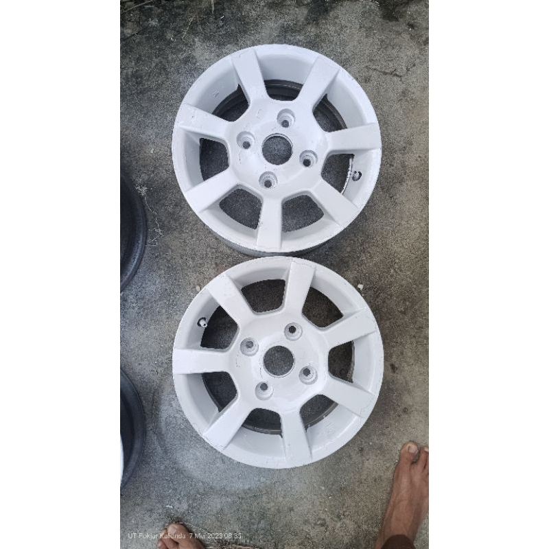 velg original Futura minibus r13 PCD 114