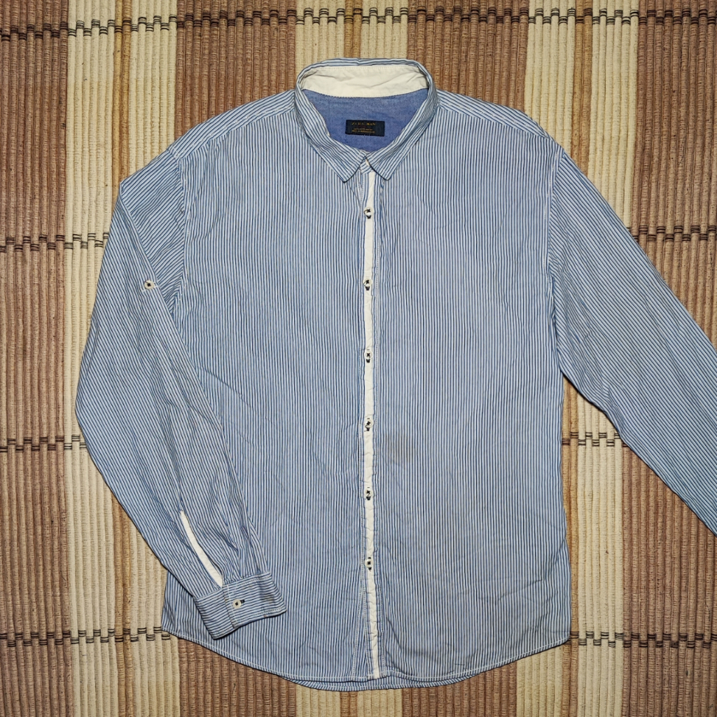 Kemeja Pria ZARA MAN JEANS Long Sleeve Strip Size L Branded Preloved