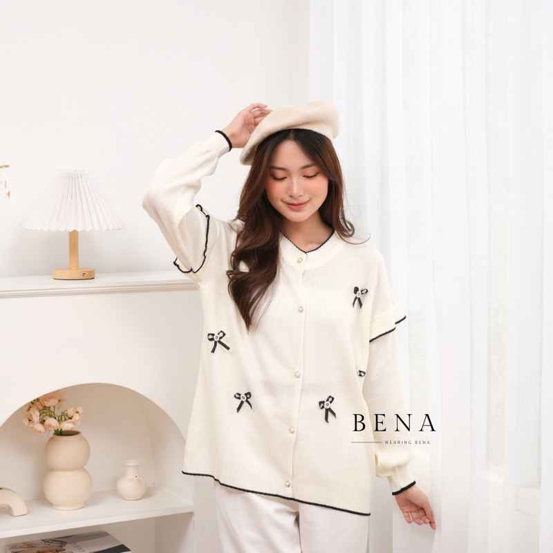 Poppy Cardigan - Wearing BENA (READY)