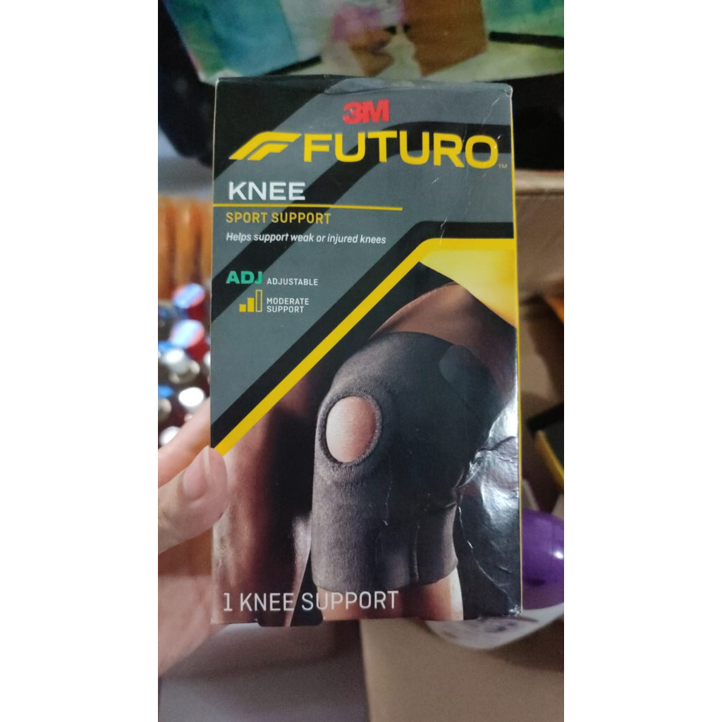 3M Futuro Knee Sport Support (for weak or injured knees)