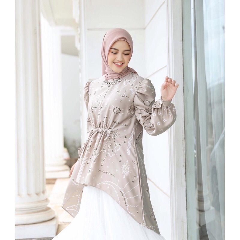 Vanilla hijab Preloved Semesta tunik