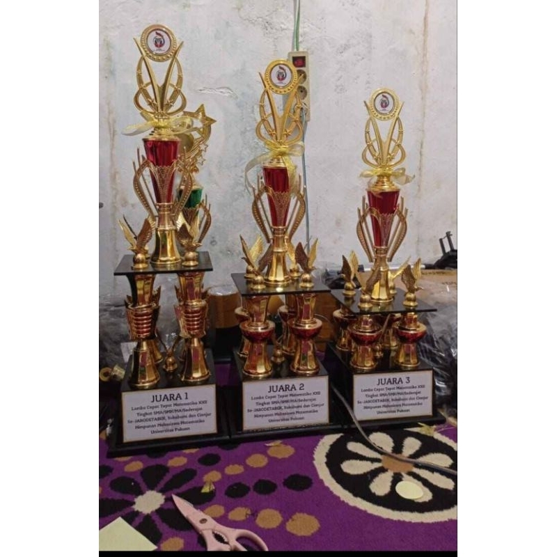 piala kaki 4 mewah