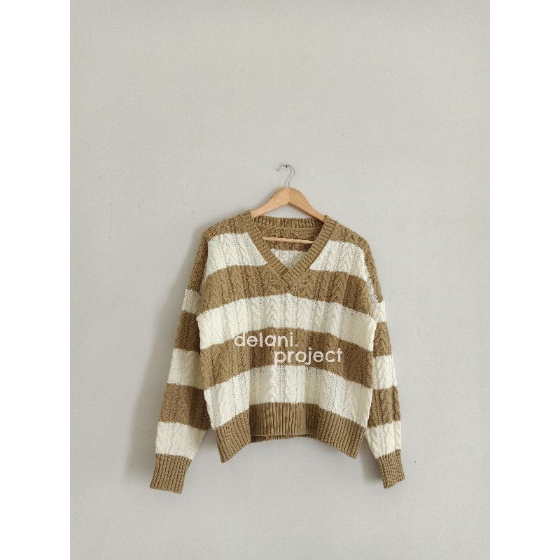 Noha Sweater Stripe Delani.Project
