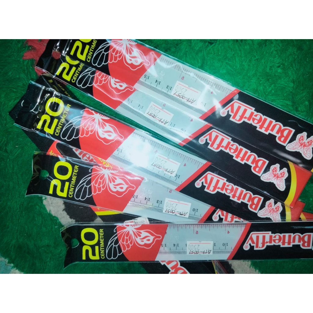 

Penggaris Butterfly 20cm / Garisan Plastik Butterfly 20cm Plastik Termurah