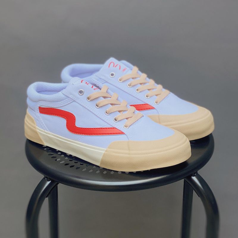 Patrobas Cloud White Blue &amp; Red