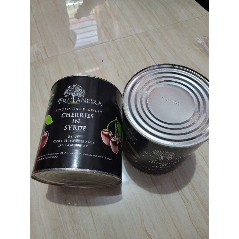 

fruitaneira pitted dark sweet cherries 3.06kg / ceri kaleng / cherry / frutaneira