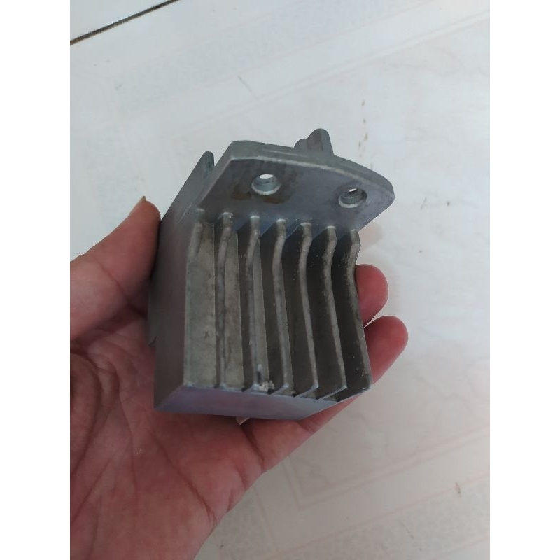 Regulator/Kiprok Bekas Copotan Supra X 125 Pgm-Fi Injeksi lama/Generasi Pertama Th.2010-2011.