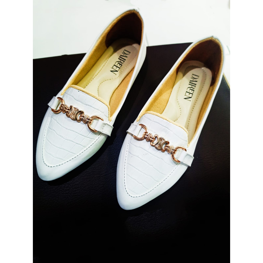 Daireen - sepatu wanita slip on flatshoes Kunaichi model terbaru 2023 warna putih ukuran 37-43