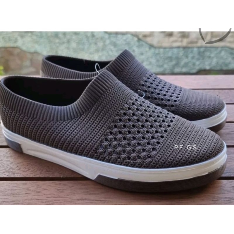 Sepatu ATT Slip on pria keren macho