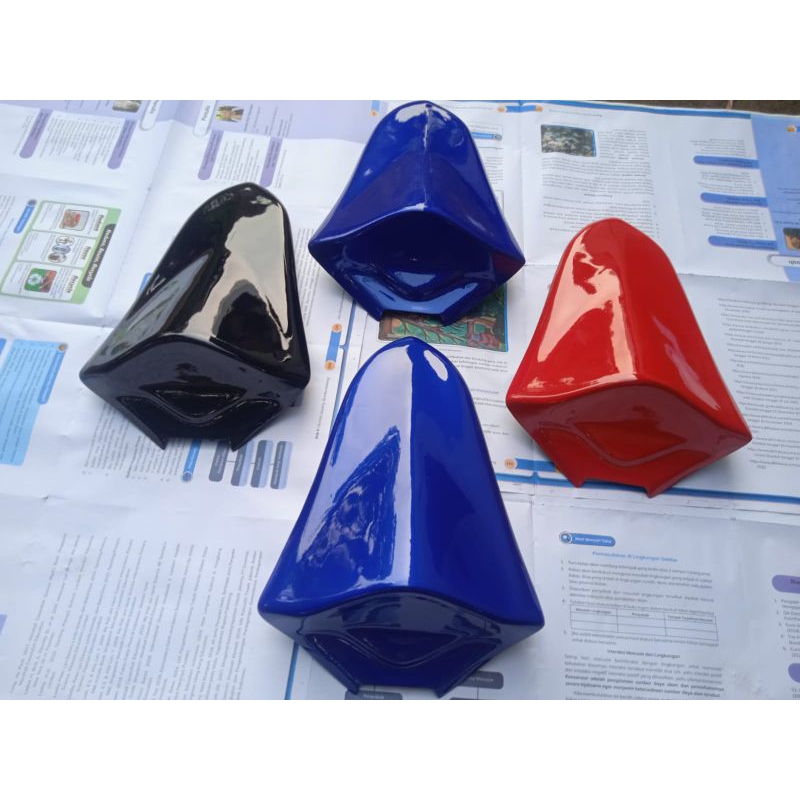 single seater race YAMAHA R15 V2 OLD LAMA