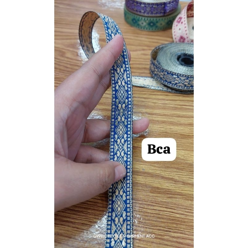PITA RENDA BATIK / ETNIK / PITA SONGKET  BAHAN KAIN  LEBAR 2 CM  HARGA PER M