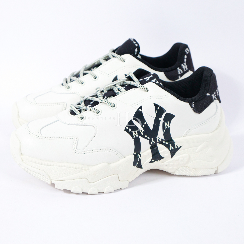 MLB NY Yankees Bigball Chunky Monogram Heel Sneaker Black