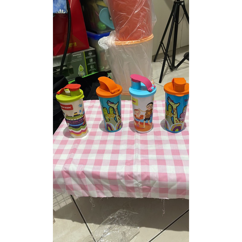 Botol minum anak tupperware