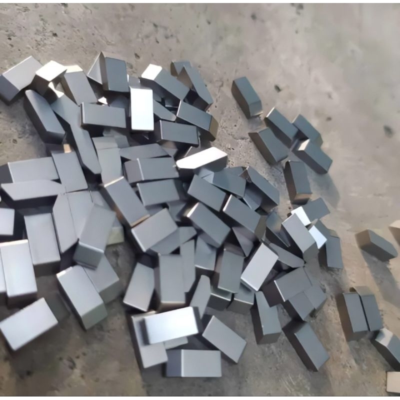 Mata Bubut Widia Titik Baja 5 mm tct Betel Bubut Widia 5 mm Carbidel