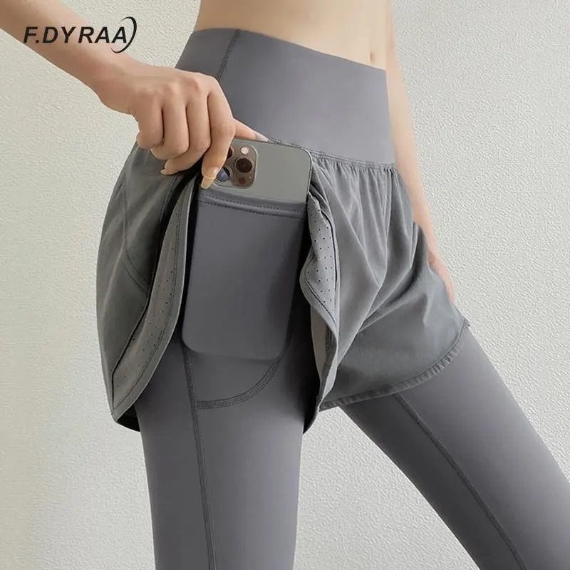CELANA RUNNING WANITA 2 IN 1 / CELANA SPORT WANITA / LEGGING SPORT / CELANA SENAM