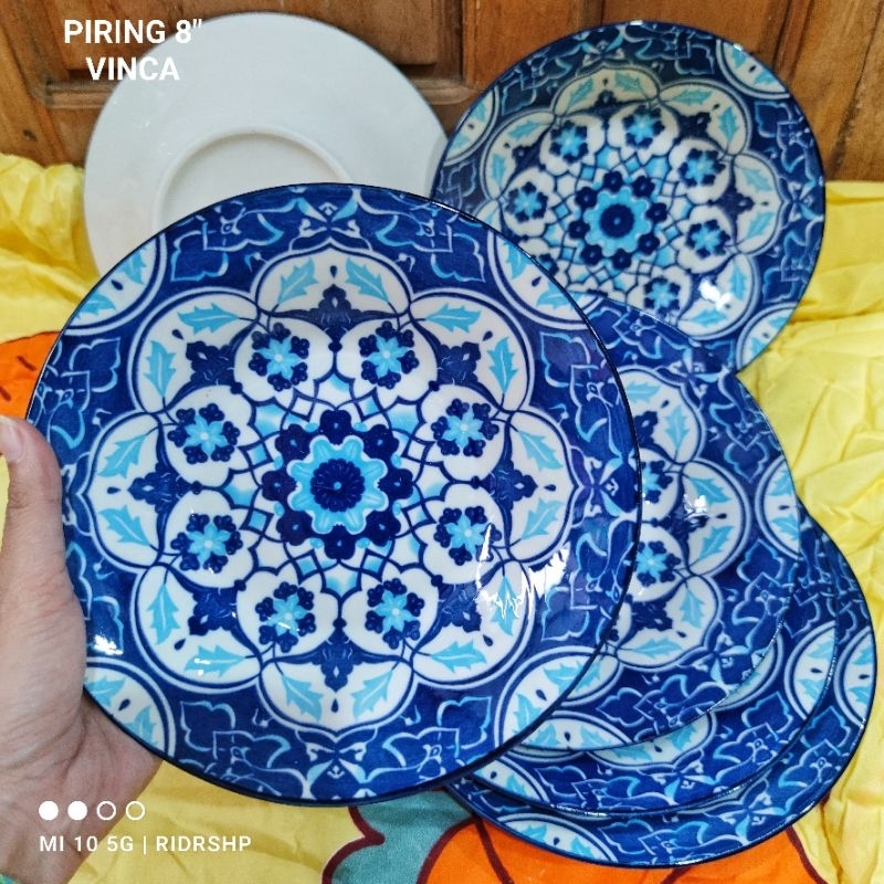 PIRING KERAMIK JEPANG 8 INCH MOTIF VINCA ETNIK