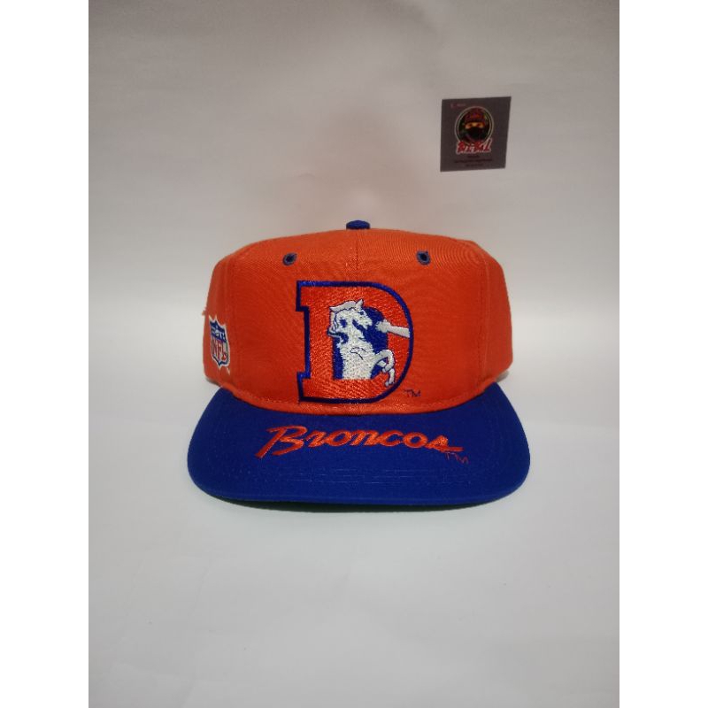 topi vintage broncos brim script sport specialties