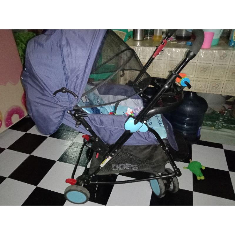 Preloved Kereta Dorong Bayi Stroller Bayi Does Navigator