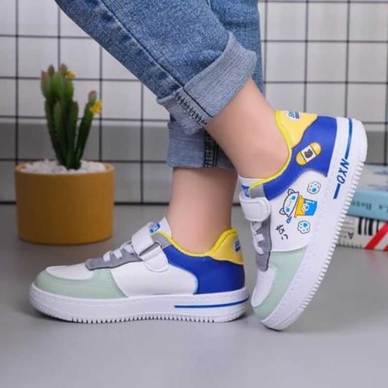 DS Kids - Sepatu Sneakers Anak Perempuan dan Laki-laki QXN