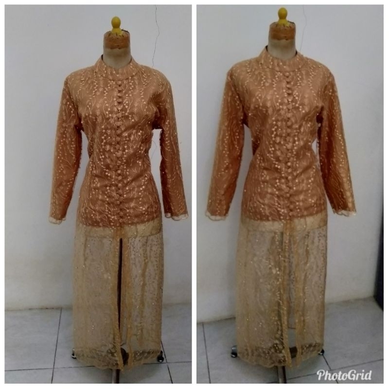 Kebaya set Ibu dan Besan
