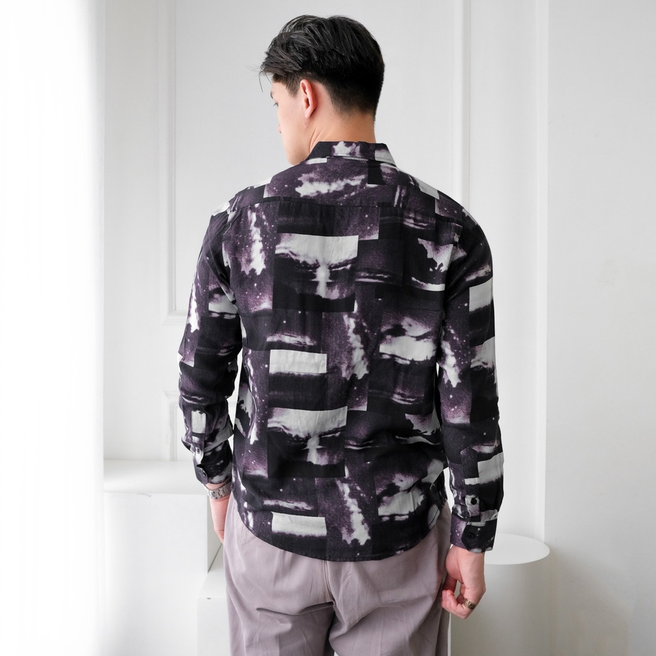 SANVANINA Kemeja Panjang Pria Hawaiian Slim Fit - Long Hawai Castellar E-8505