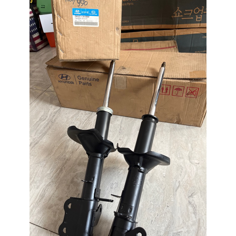 ShockBreker Shock breaker Kia carens 1 Belakang