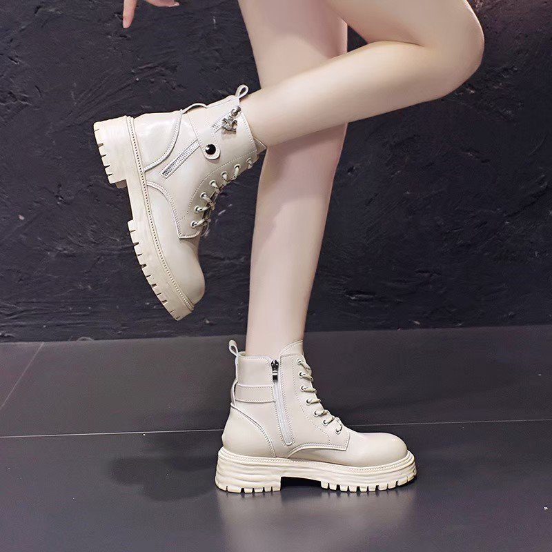 AVANCEID 1822 Sepatu Sneakers Boots Wanita Docmart Putih Hitam Import