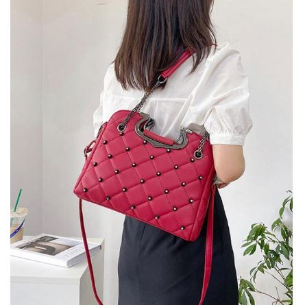 Tas Import Fashion Wanita Bahan Kulit / Tas Selempang Fashion Sling Bag