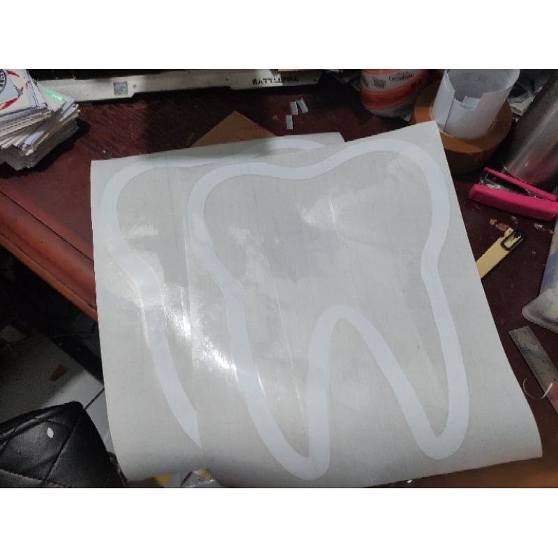Stiker custom logo gigi dokter