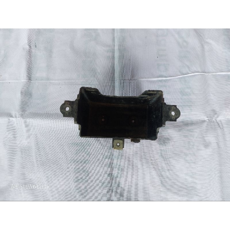 TEMPAT,WADAH AKI,ACCU NINJA 250 KARBU ORIGINAL