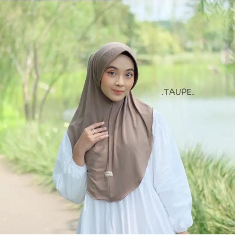 HIJAB BERGO HAMIDAH BERGO PINGUIN BY KANAYA