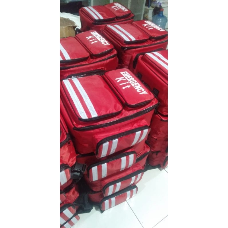 tas p3k emergency kit  besar