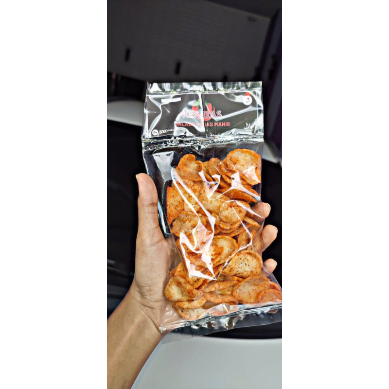 

KERUPUK SINGKONG PEDAS 65gram