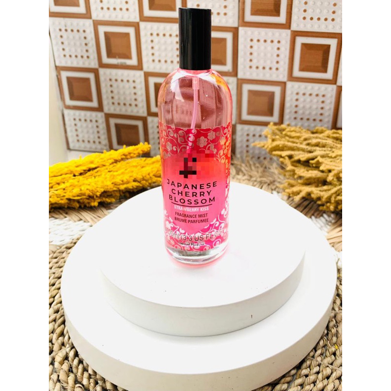 Japanese cherry blossom strawberry kiss parfume 100ml