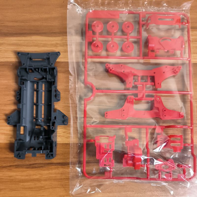 Tamiya VZ Chassis Dark Grey + Gearbox Red Original