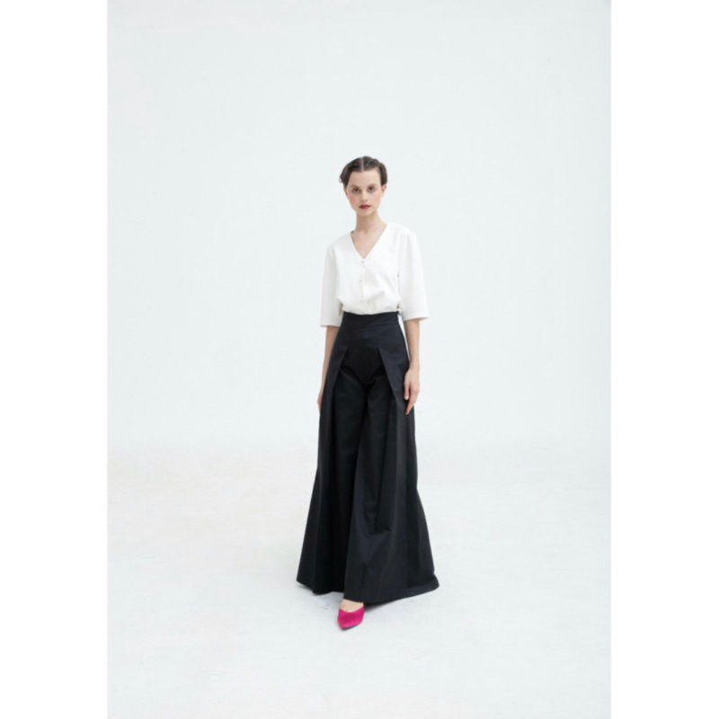 LIMITED EDITION DUMA For YEFTA GUNAWAN Silas Pants Black Size S